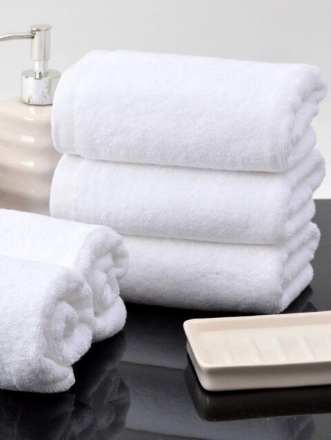 white hand towel